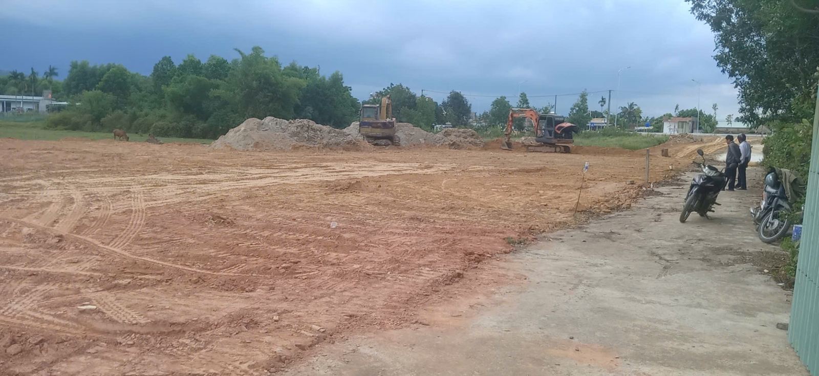 Khu đất trống ban đầu tại Hòa Tiến, Đà Nẵng